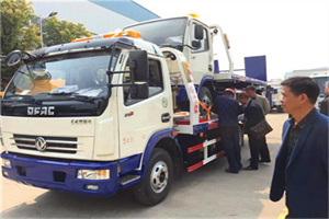 三原汽车道路救援拖车价格